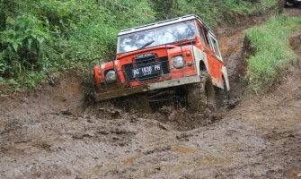 Wisata Fun Offroad Cikole Lembang