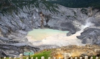 Gunung Tangkuban Perahu